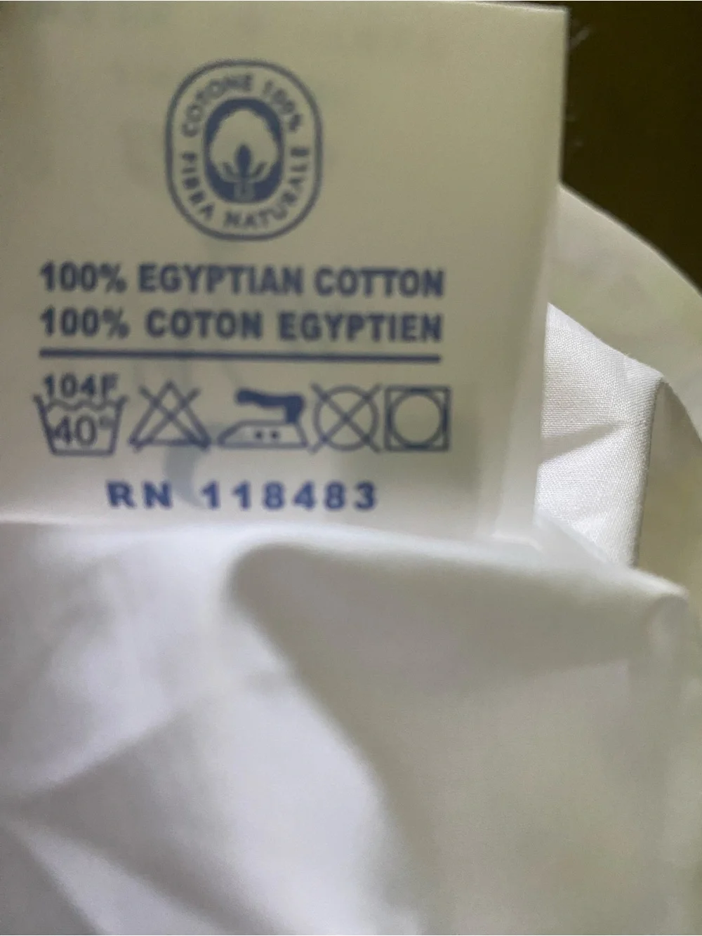 Notte by Bellino Fine Linens Coral Egyptian Cotton Queen Duvet Cover Sham Set